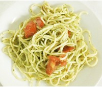 Спагетти с помидорами и соусом "песто" 150гр