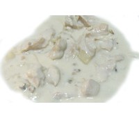 Курица тушенная с орехами и чесноком 140 гр